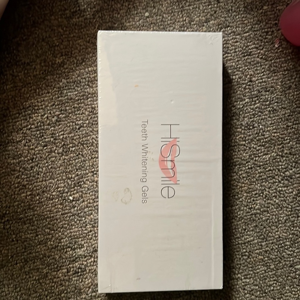 HiSmile teeth whitening gels